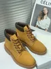 Femmes Casual Chaussures de sport Voyage Femmes Bottes Lace Sneaker Cuir Gym Hommes à semelles épaisses High Top Shoe Designer Boot Platform Lady Formateurs Grande taille 35-42 avec boîte