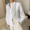 Women's Blouses Shirts T-shirt femme à manches longues célébrité Style Vintage chemisiers en coton blanc évider volants élégant printemps dentelle chemises haut 230414