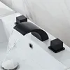 Rubinetti per lavandino del bagno Rubinetto nero Lavabo a 3 fori Cascata e vasca da bagno con acqua fredda Miscelatori per lavabo divisi Set a tre pezzi