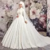 Скромное мусульманское свадебное платье Кружевные аппликации со складками Тюль бальное платье с длинными рукавами с высоким воротом Арабские свадебные платья Дубая на заказ 2024 Весенние платья невесты