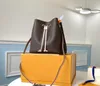 10A 미러 품질 디자이너 버킷 가방 고급 크로스 바디 백 26cm 진짜 가죽 숄더백 섬세한 넉 오프 핸드백