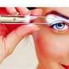 Ögonbryn pincett 1 st bärbart rostfritt stål smart design hår ta bort pincezer med LED -lätta makeupverktyg 231113