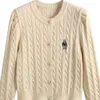 Pull femme Cardigan bouton hiver et printemps pull en tricot ours de dessin animé brodé pull de créateur manteau court 231114