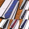Sidenslipsar för män Kinny Slim smala polkaprickade bokstäver Jacquardvävda slipsar handgjorda i många stilar