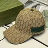 şapka tasarımcıları şapka Beyzbol şapkaları lüks casquette Trend Basit klasik mektup Kapaklar Moda Kadınlar ve Erkekler güneşlik Şapka Spor Topu Kapakları Açık Seyahat hediyesi güzel
