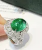 Pierścienie klastrowe Lr szmaragd pierścień czysty 18K Złota Biżuteria Natura Zielona 5.12CT Kamienie Diamenty For Women Fine