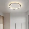 天井照明ノルディックは生きているダイニングルームのための創造的なシンプルなランプを導いたダイニングルームの寝室の研究レストラン照明器具光沢のある家の装飾
