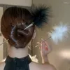 Pinces à cheveux de luxe, plumes blanches et noires, épingle à cheveux de mariage, plumes Hanfu, baguettes en métal