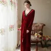 Vêtements de nuit pour femmes Vintage Nightgowns Sexy Robe de velours longue robe de nuit princesse vêtements de nuit femmes automne hiver chaud doux pleuche velours