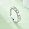 Bagues de cluster SGARIT Bijoux S925 Argent Moissanite Diamant Bague 2.1CT Total VVS1D Rond Brillant Coupe Mariage Pour Femmes