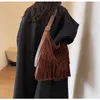 Sacs de soirée Vintage PU cuir gland dames seau simple couleur unie sac de messager pour femmes mode grande capacité femme fourre-tout sac à main