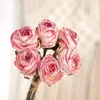 Fiori decorativi 6 teste arrostite laterali Mazzo di rose Accessori per la decorazione della casa artificiale Bouquet da tavola di nozze Rose finte