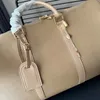 Designer travel bags, classic casual handbags, fashionable travel handkerchiefs, luxury handbags, women's and men's branded bags