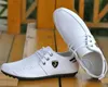 Chaussure de créateur Hommes Casual Chaussures Marque Respirant Britannique Hommes Baskets Mode À Lacets Doux Appartements Conduite Chaussures Blanc Noir Pois Chaussures