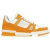 Designer tränare män kvinnor skor låga sneakers svart vit baby blå orange grön tur gula marin röd brun mens tennis utomhus jogging promenad