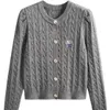 Pull femme Cardigan bouton hiver et printemps pull en tricot ours de dessin animé brodé pull de créateur manteau court 231114