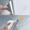 壁紙自己粘着式壁紙シルバーステインルキッチンストレージキャビネットホーム用品家具冷蔵庫の防水コンタクトペーパー