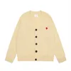 AM I Amis Mens Paris Fashion Designer Pull tricoté Coeur brodé Cardigan Coeur Love Knit Pull Amisweater Chemises Sweat B140