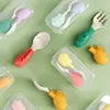 Tazze Piatti Utensili Silicone Baby Cucchiaio Forchetta Set Bambini Morbido Scoop Spork Utensili Kit Bambino Bambini Cartoon Stoviglie Formazione sicura Alimentazione Posate AA230413