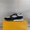 2023 Designer Män kör bort skor Suede 100% Cowhide Leather Mesh Mixed Color Mens Trainer Runner Sneakers Storlek 38-45