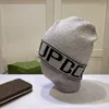 Winter hat luxury designer beanie men knitted skull cap classic letter solid color wool bonnet for womens mens beanies simple black white grey hg 88