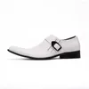 Sapatos de vestido branco masculino negócios couro pontiagudo dedo do pé casual fivela diária