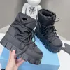 Mulheres de inverno botas de sola plana designer de luxo clássico triângulo sinal cinta superior marca botas de neve sola grossa isolamento térmico aumento anti slides senhoras festa bota