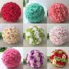 Fournitures de fête couleur personnalisée 12 pièces boules de baiser de mariage cryptage artificiel Rose boule de fleur décorative pour les décorations de Festival