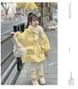Piumino per bambina invernale in cotone imbottito imbottito spesso caldo versione coreana per bambina vestito di pane stile straniero 231113