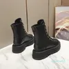 Designer Zipper Boots Autumn/Winter New Checker Boots High Quality Women's Classic Style Shoes Martens Checker Leather Chelsea Boots Black White Leath