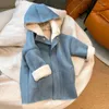 Vestes à capuche en cuir et fourrure pour garçons, vêtements d'hiver pour enfants, manteaux longs en Faux manteaux rembourrés en peluche, Parkas, 2023