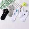 Chaussettes de sport 10 pièces5 pairesLot hommes mince respirant Sport maille bateau déodorant absorbant la transpiration Tube court 230413