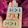 قلادة قلادة 2022 New Bling Shadow CEO CEO رسائل مخصصة الاسم الأولي قلادة قلادة ICED OUT 5A الزركون مكعب الهيبوب المجوهرات الباردة للرجال بوي T230413