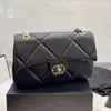 Designerskie torby na ramię Woman Crossbody Crossbody Torka klapy dama rąk rączka skórzana krata diamentowa s torebka torebki torebki łańcuchowe 354