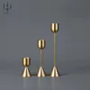 Candle Holders European Gold/Black Candle Holders Metal Candlestick Wedding Table Romantic Decoration Christmas Year Bar Party Home Decor 231113