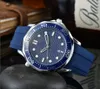 Männer Herren Luxusuhr Sport Quarzuhren Uhrwerk Oroiogio Montre de Luxe Gummi-Armbanduhren