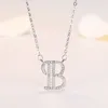 Hängen 925 Sterling Silver Shiny Classic A-Z Letter Pendant Necklace Light Luxury Style Exquisite Fashion Name Inledande smyckespresent