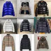 Men's Parkas Mens Down Jacket Designer Parkas for Women Winter Classic Warm Coat Fashion Man Parker Sleeve Detachable Vest Windbreaker