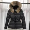 Rockar Designer Women's Down Jacket, Hooded Fox Fur Coat, märkeskläder, löstagbar rävklockan, varm parka förtjockad isolering, vindtät och vattenpro