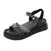 Sandaler kvinnor plattform sommar mode retro sträng pärla svart casual tofflor tjocka sule damskor non-halk zapatos mujer