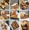 Designer Snow UG Bottes Australiennes Femmes Boot Tasman Bailey Boucle d'hiver Fourrure Demi-genou Court Dame Peau de mouton et laine Glies intégrées Pantoufle de cheveux Doux et épais