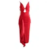 Robes décontractées 2023 Couleur rouge Femmes Sexy Rayon Bandage Mode Halter Bretelles Robe longueur au genou Célébrer la fête d'anniversaire
