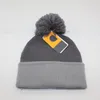 Marca de invierno Pom Pom Beanie Hat Gorra de moda para hombres Mujeres Diseñador Gorros de punto Gorros para mujer