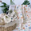 Filtar baby swaddle filt bomull badhandduk för spädbarns andningsbar barnvagn täcker högt absorberande småbarn tunna resor