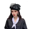 Basker franska elegant fascinerande svart hatt chic läder basker med slöja mesh visa dubbel lager kvinnor kasett