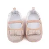 Primi camminatori Bowknot Paillettes Scarpe da bambino Neonate Nate Morbide Sneakers Antiscivolo Abito da festa per bambini Principessa