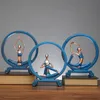 Objets décoratifs Figurines de style européen Yoga Girl Figure résine décoration créative maison armoire à vin porche lumière luxe Art Sculpture ornements 231115