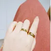 4 mm złoty srebrny zespół ze stali nierdzewnej Pierścień dla mężczyzn Kobiety Para klasyczna pierścionki miłosne w masie eleganckie urocze dekoracyjna biżuteria ślubna żona prezent hurtowa tania cena