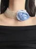 Pendentif Colliers Bijoux élégants Délicat Collier de perles de cristal multicouche pour femmes Bijoux romantiques Chaîne de cou de fleur classique