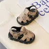 Sommer Jungen Mädchen Kinder Sandalen Baby 2 Stile Kleinkind Hausschuhe Rutschfeste Weiche Sohle Wanderschuhe Untere Kinder Designer